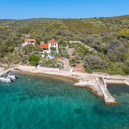 Villa Lara Verunić