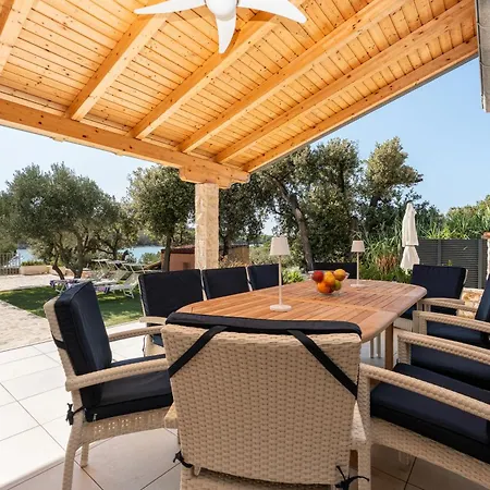 Lara 别墅 Verunić